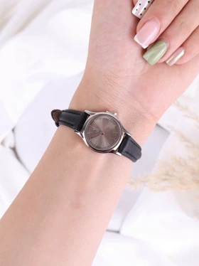 ساعت مچی زنانه بند چرمی کد W502 (خاکی)