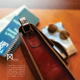 کیف دوشی زنانه لنا