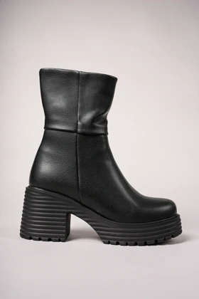 بوت و نیم بوت زنانه ریکن riccon