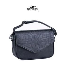 کیف زنانه تمام چرم طبیعی کد 9029015