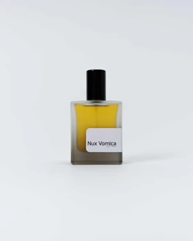عطر مردانه مدل NUX VOMICA برند کلار کالکشن kelar collection