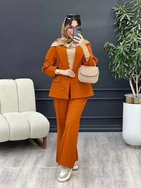 ست مانتو و شلوار دو دکمه پروا