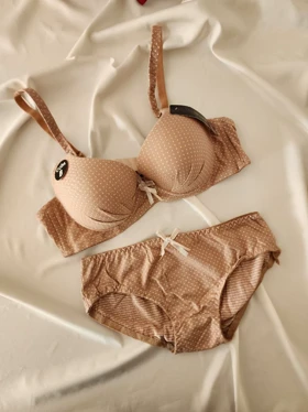 ست سوتین و شورت نخی جکدار فنردار CHANVIEN LEEN کد: 2210