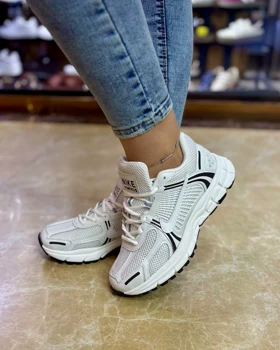 کتانی زنانه ورزشی نایک وومرو 5