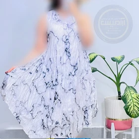 پیراهن ساحلی کوتاه پلیسه طرح‌دار