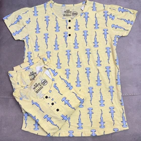 تیشرت زنانه