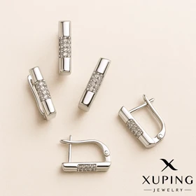 گوشواره ژوپینگ نقره‌ای با نگین‌کاری ریز کریستالی