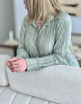 شومیز پلیسه