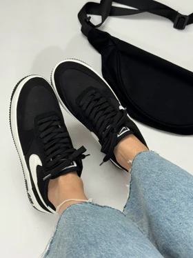 کتانی نایک ایر 1011