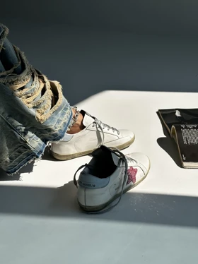 ونس GOLDEN GOOSE