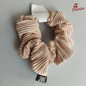 کش اسکرانچی ساتن پلیسه کرمی کد 18