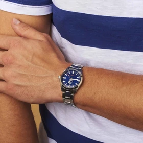 ساعت مچی مردانه کاسیو casio اورجینال مدل EFV-100D-2AVUDF