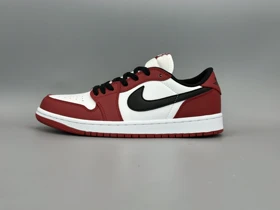 کتانی نایکی جردن1لو شیکاگو/Nike Air Jordan1 low Chicago