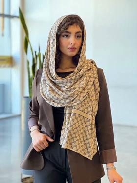 شال بهاره گوچی (کرم)