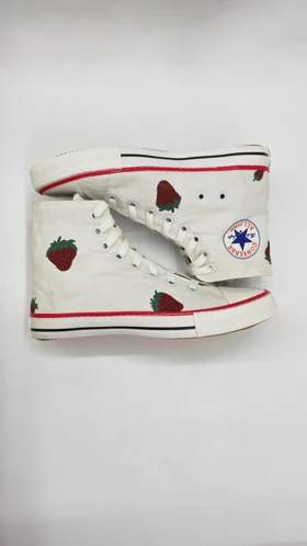 کفش آل استار کاستوم زنانه Strawberry