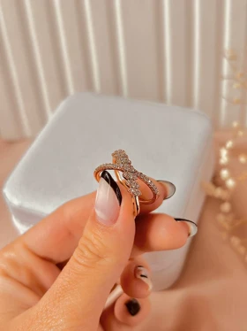 انگشتر ضربدری نگینی ژوپینگ