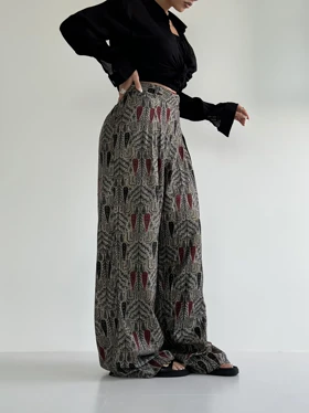 شلوار پارچه ای طرحدار