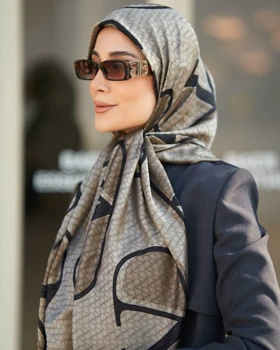 روسری ابریشم ژاکارد قواره 140 30201