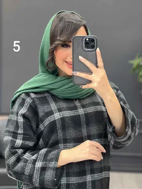 پالتو جلو بسته یقه چاک‌دار