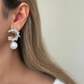 گوشواره زنانه طرح جواهر آویز مروارید کد 761