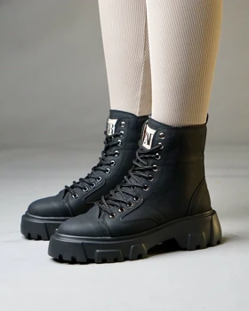 کفش زمستانی زنانه نیم بوت شیدا