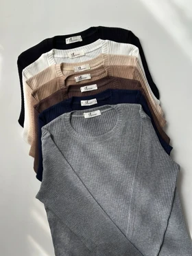 بلوز یقه گرد کبریتی زنانه