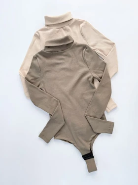 بادی کبریتی یقه اسکی رنگی