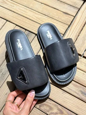 خرید صندل بچه گانه پرادا