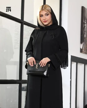 مانتو مجلسی با خرجکار گیپور و سنگ کاری (سایز بزرگ دارد)