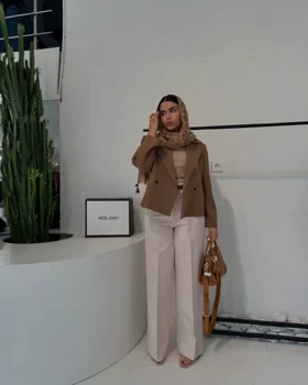 کت و شلوارنوادا