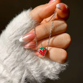 گردنبند توت فرنگی 🍓