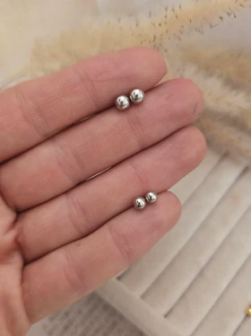 پیرسینگ توپی مگنتی فیک لب