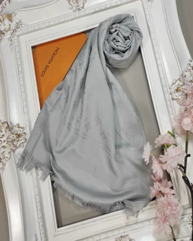 شال Lv نخ ابریشم مارک