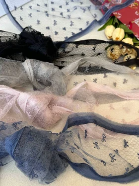 مینی اسکارف شاوان