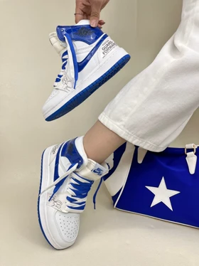 کتانی ونس زنانه ساق‌دار ایر جردن 1 امضا شیکاگو کینگ بلو 1 NIKE AIR JORDAN کد 912