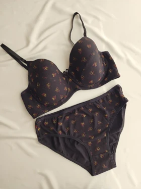 ست تمام نخی فنردار ابرنازک برند رومانو ROMANO کد: 1530