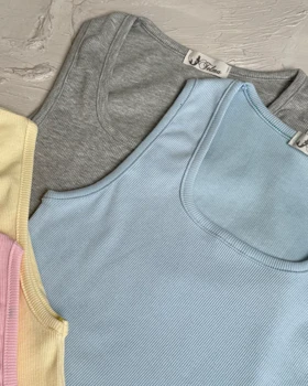 تاپ یقه خشتی بلند کد 1400184