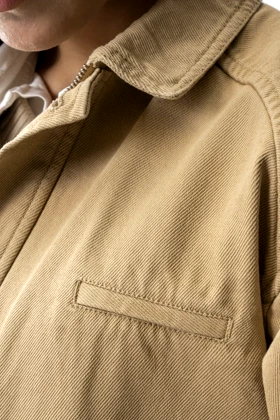 کت برش‌دار جیب‌دار کتان زنانه