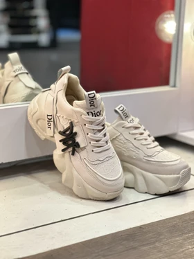 کتانی زنانه لژدار دیور