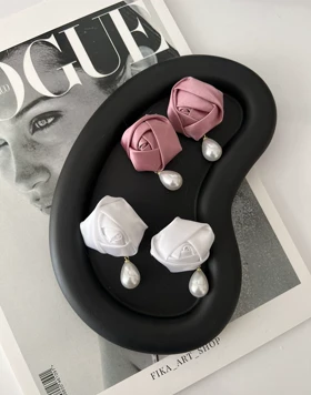 گوشواره گل پارچه ای