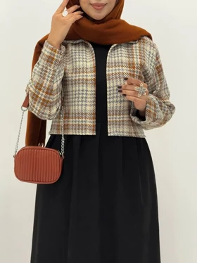 3739-کت و سارافون لی لی