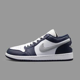 نایکی جردن 1 طوسی سرمه‌ای ساق کوتاه Nike Air Jordan 1 Low Wolf Grey Midnight Navy