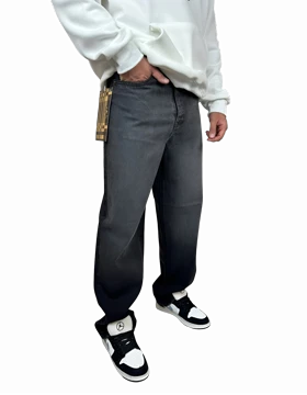 شلوار جین مردانه نیم بگ - مدل خراشدار (Scratch) تیره - رنگ مشکی/دودی