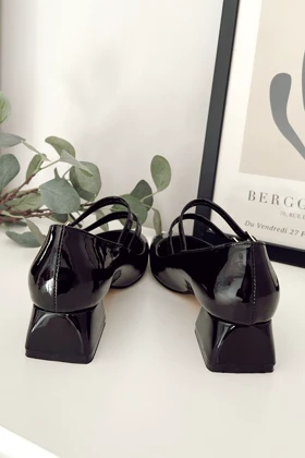 کفش پاشنه‌بلند کلاسیک زنانه polka-store polka-store