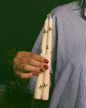 شمع پرنقش و خیال