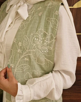 وست کاملیا کد 2 (رنگبندی)