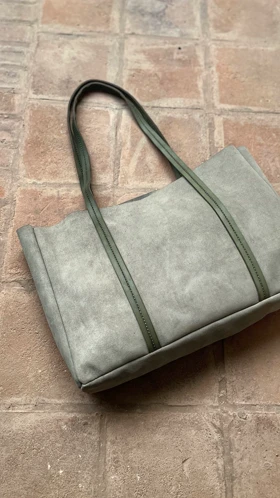 کیف دوشی سرور