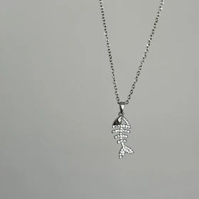 گردنبند زنانه ماهی نگینی کد 889