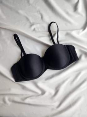 سوتین زنانه ابرنازک فنردار NBB کد : 3510