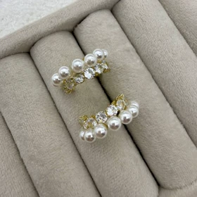 گوشواره حلقهای مروارید و نگین